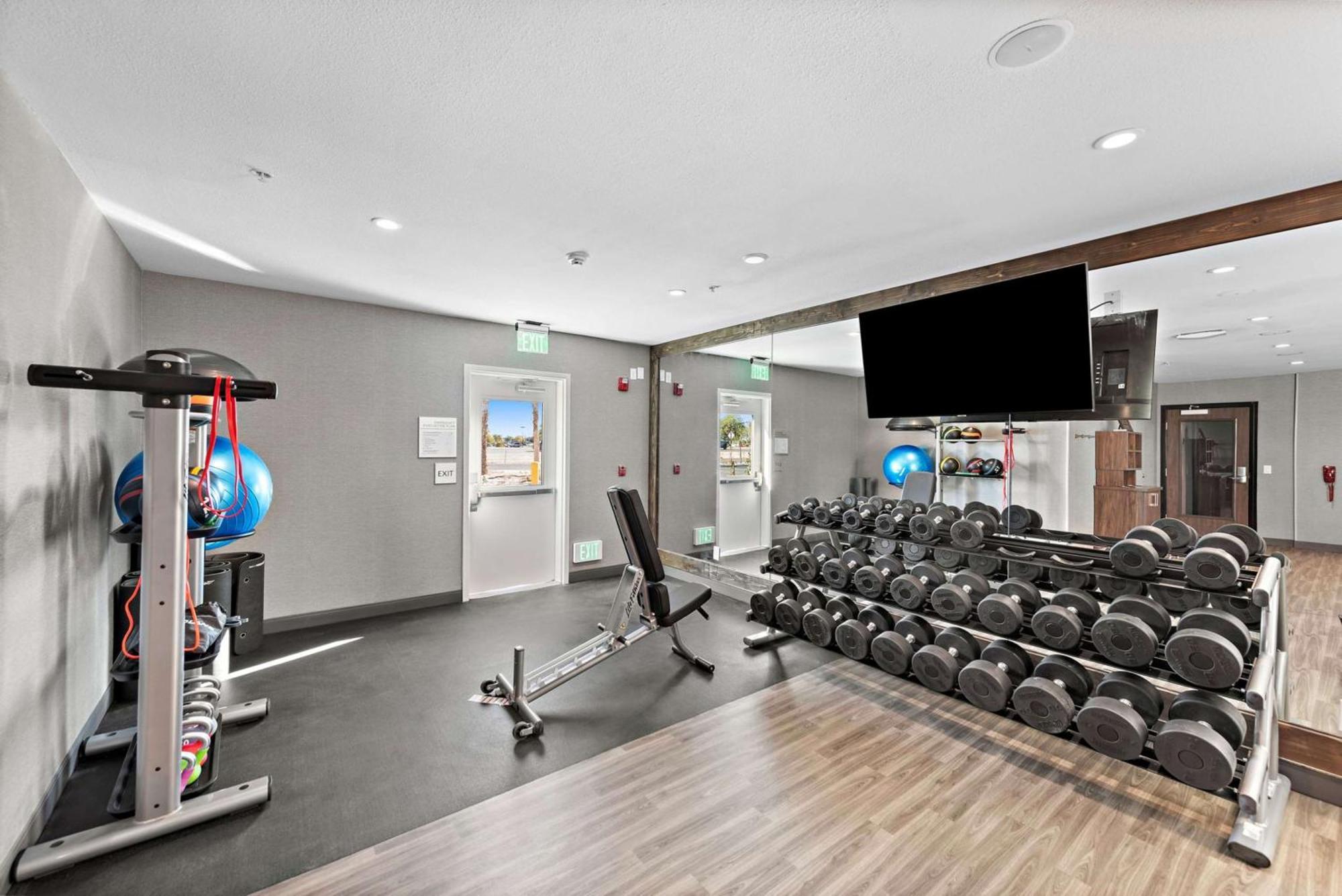 Hampton Inn By Hilton Calexico Bagian luar foto